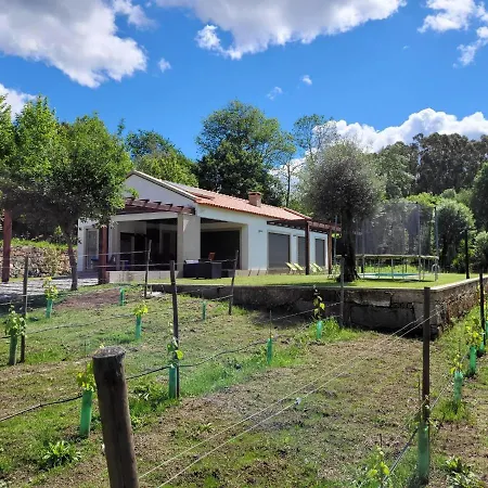 Сasa de vacaciones Casa Da Quinta Do Sóto Terras de Bouro